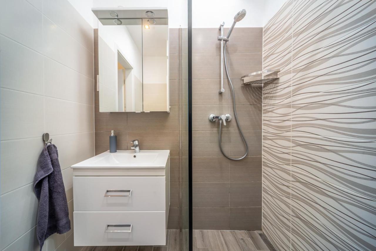 Grace Pine Apartment 3 Budapeszt Zewnętrze zdjęcie